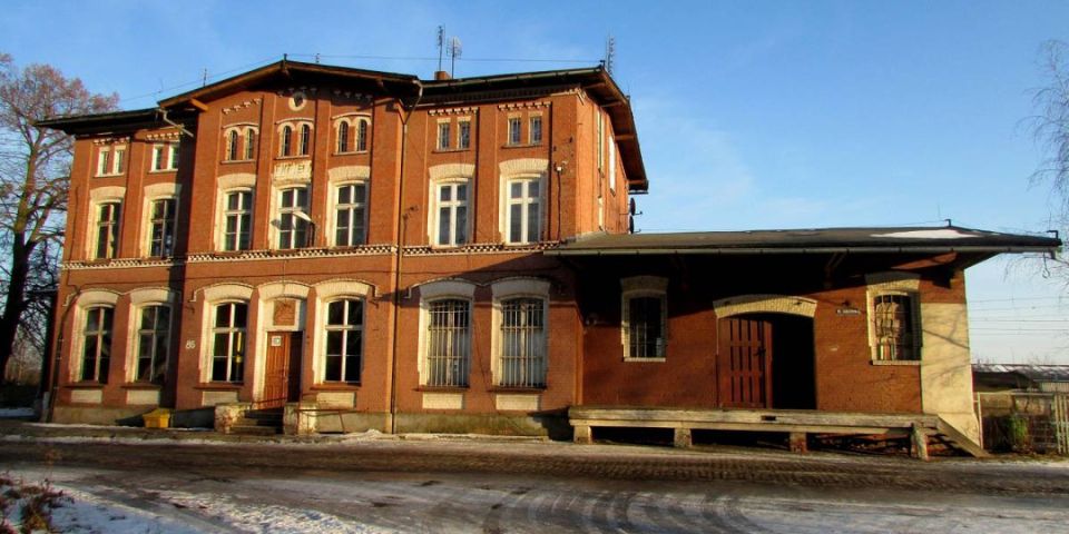 Budynek infrastruktury kolejowej - Stacja Dobroszyce