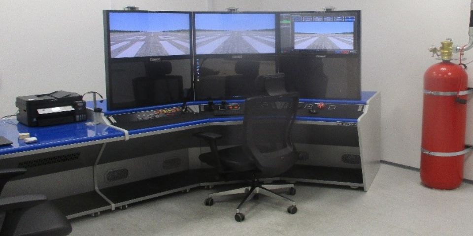 Budynek symulatorowy FA50